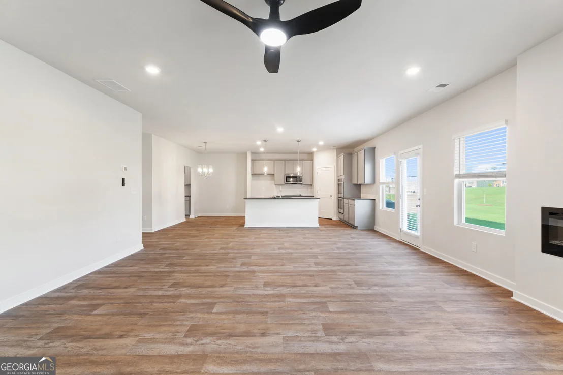 Photo of 203 Crabapple Road