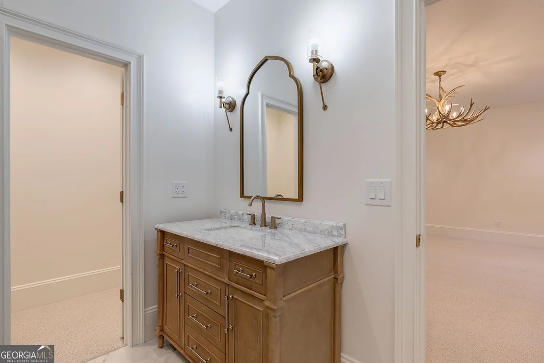 Photo of 1321A Garrett Road