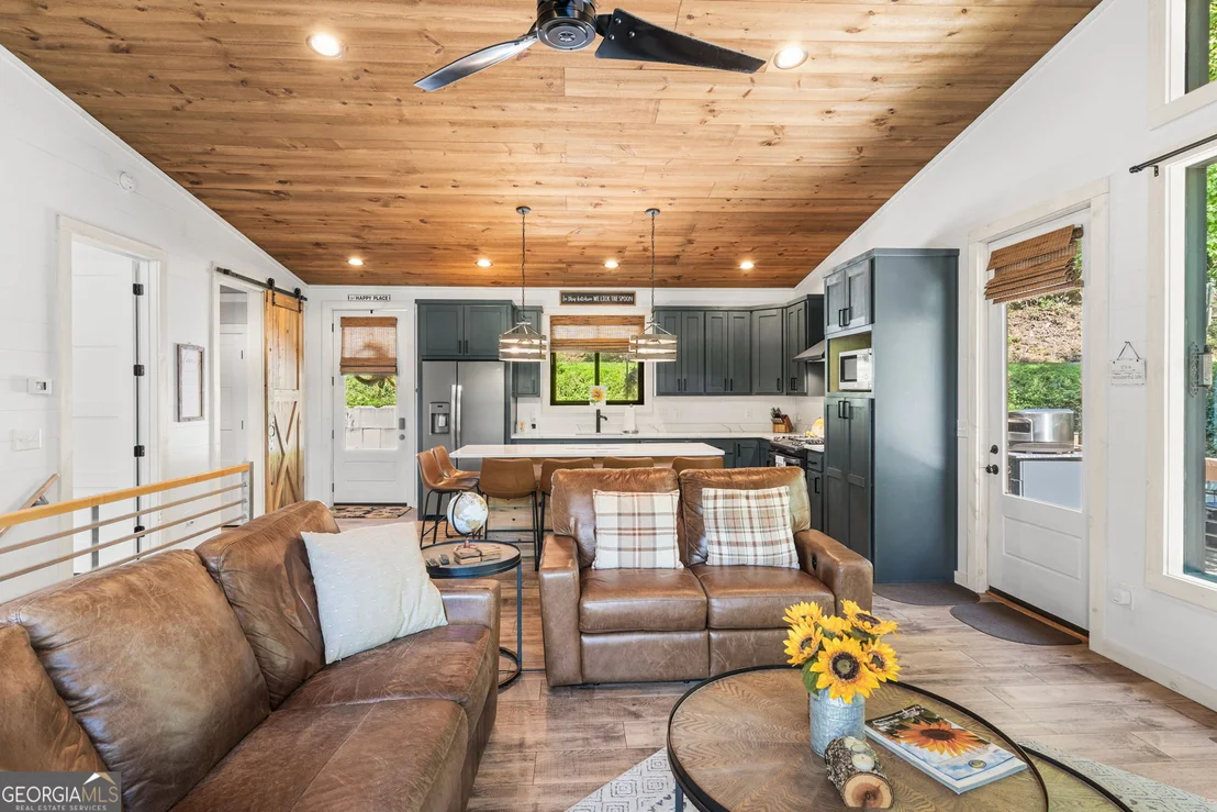 Photo of 3149 Big Creek Road