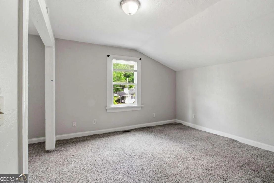 Photo of 2671 Pine Log Way