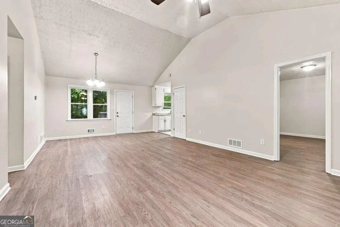 Photo of 1003 Salisbury Trail