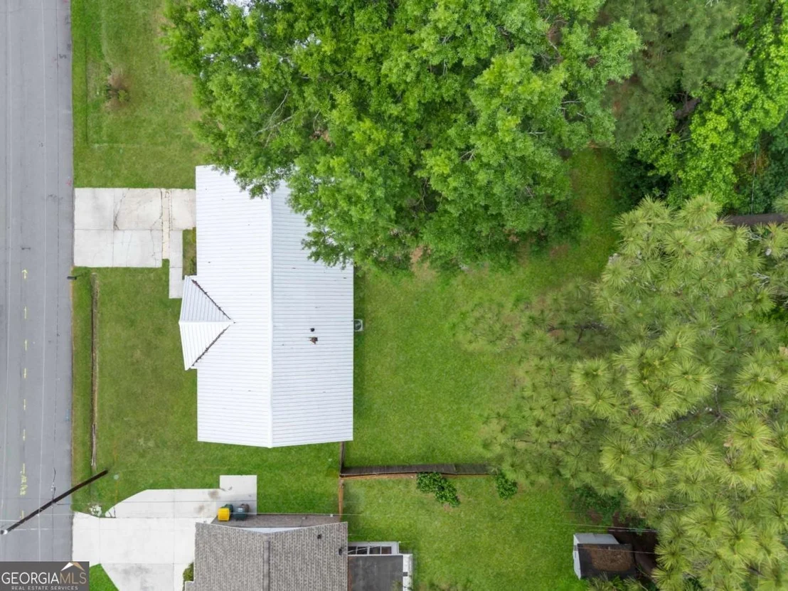 Photo of 320 W Whatley Street