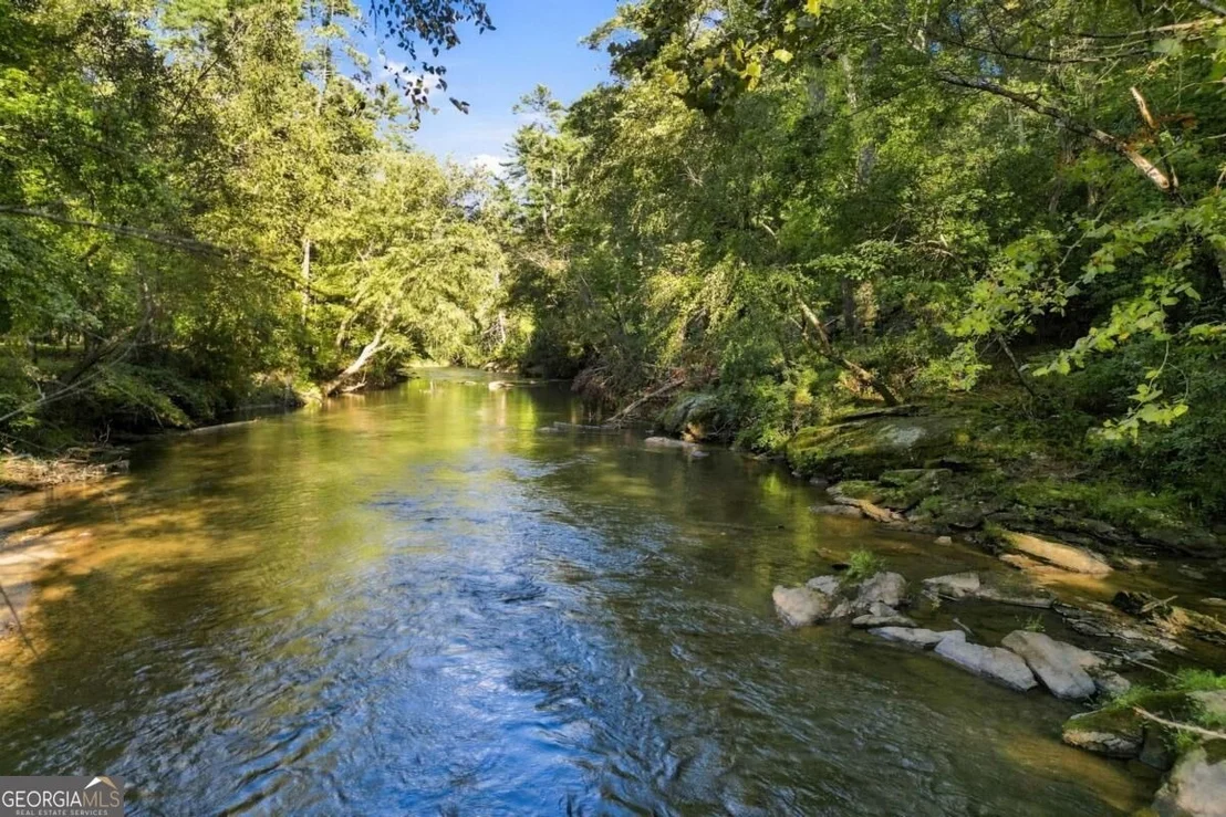 Photo of 858 River Forest Run