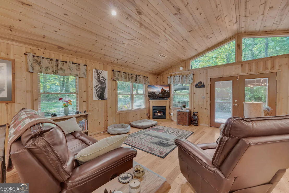 Photo of 113 Biddy Mtn Lane