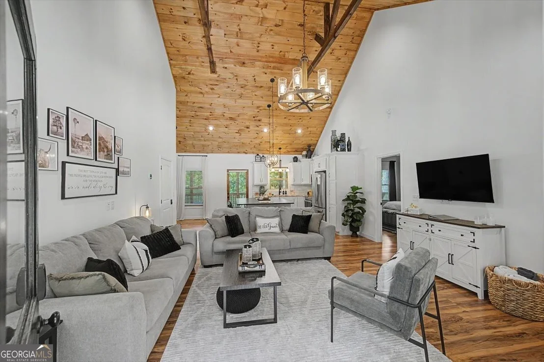 Photo of 617 Zenith Trail