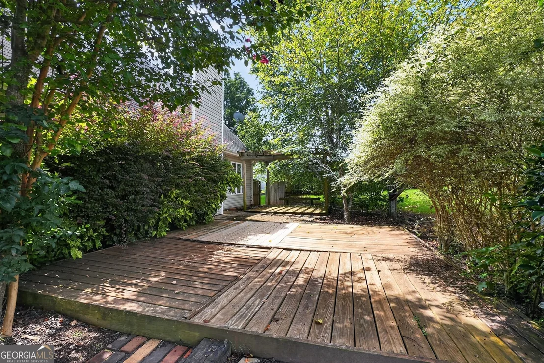Photo of 102 Ruby Way