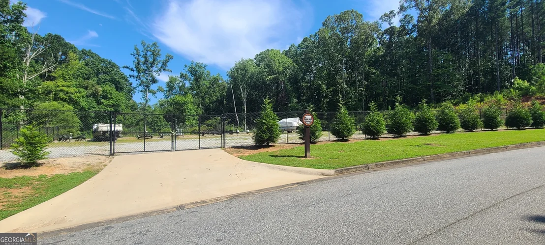 Photo of 261 Retreat Trail