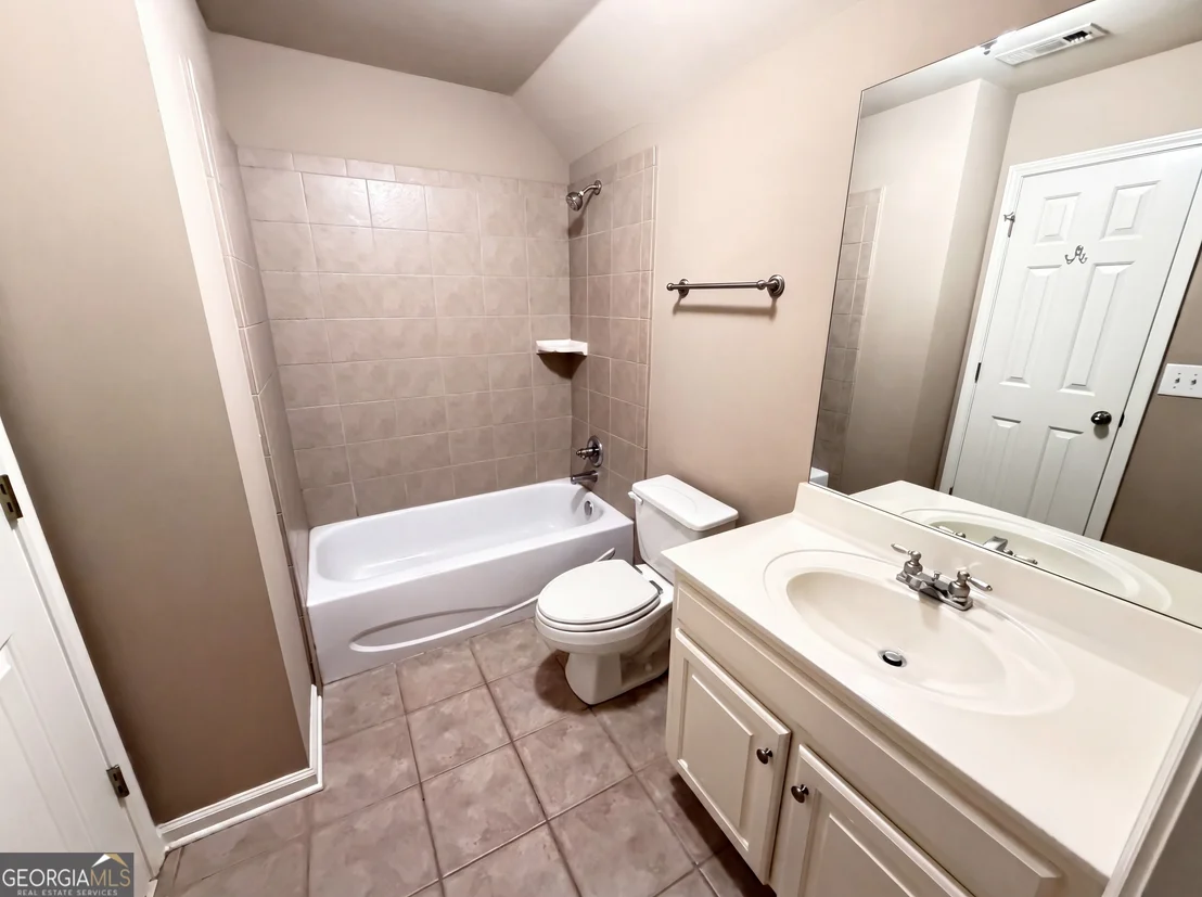 Photo of 300 Ridgeview Trace