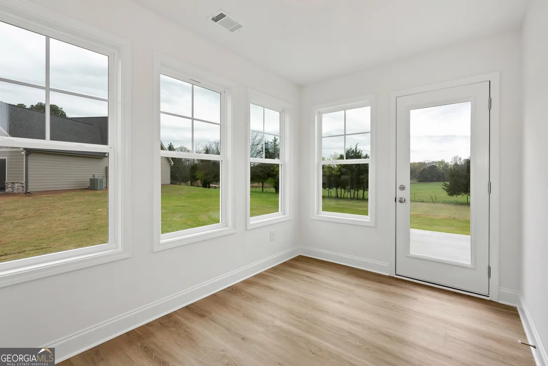 Photo of 422 Myles Way