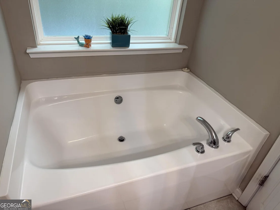 Photo of 225 Fieldcrest Drive