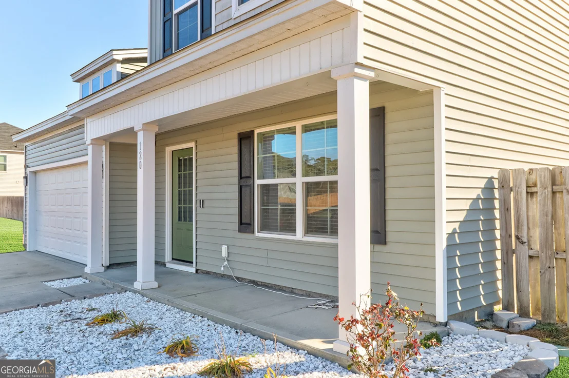 Photo of 120 Greenbriar Drive