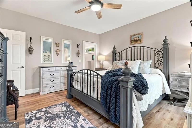 Photo of 1458 Valley View Drive