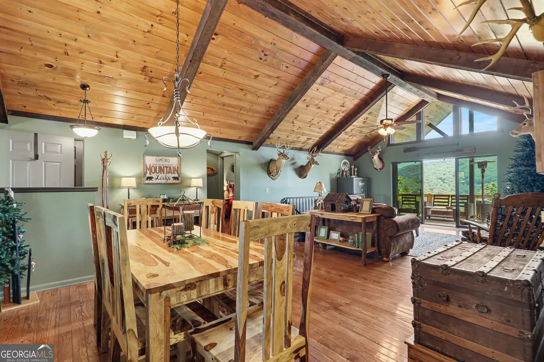 Photo of 2379 Ridgepole Drive