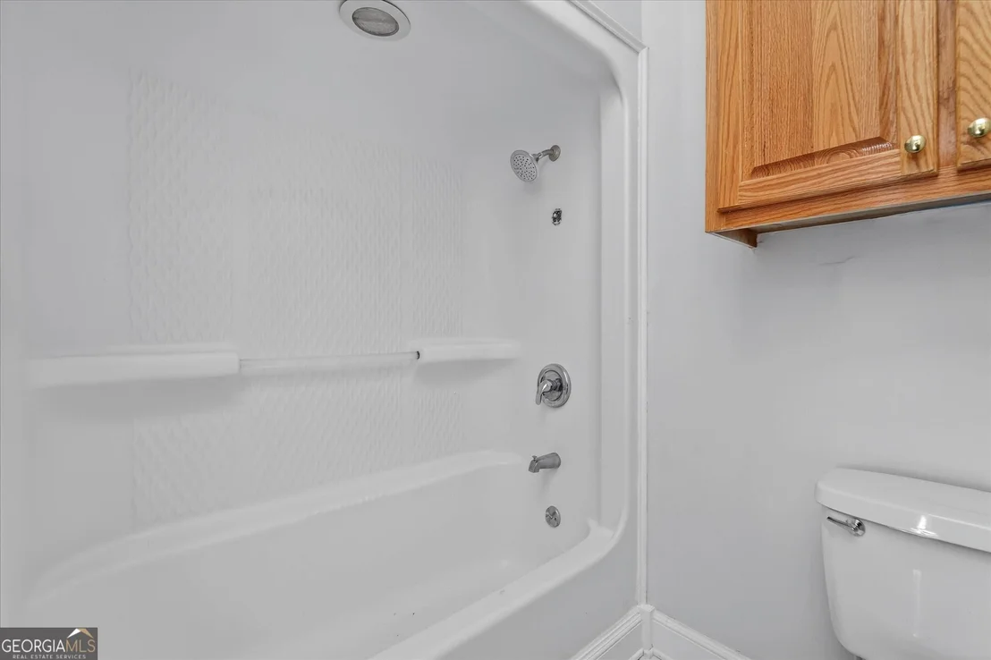 Photo of 1047 Juniper Lane
