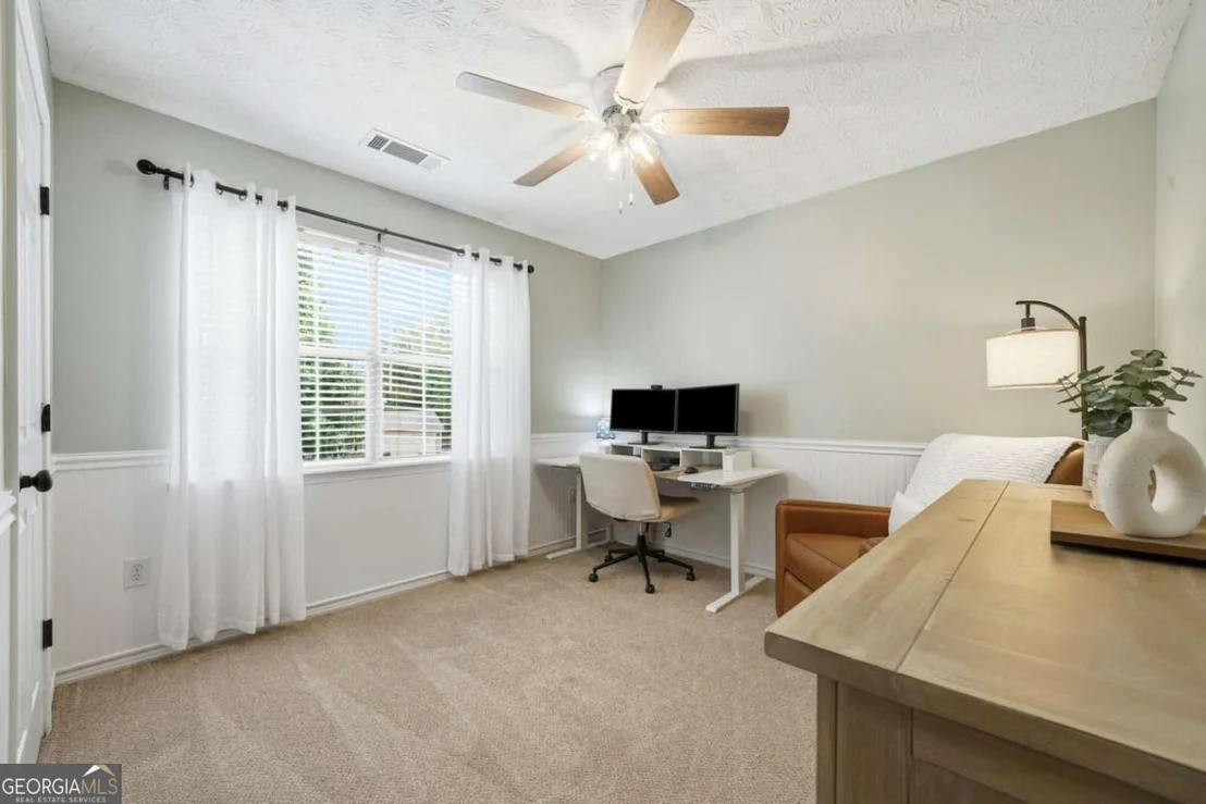 Photo of 3063 Rockview Drive