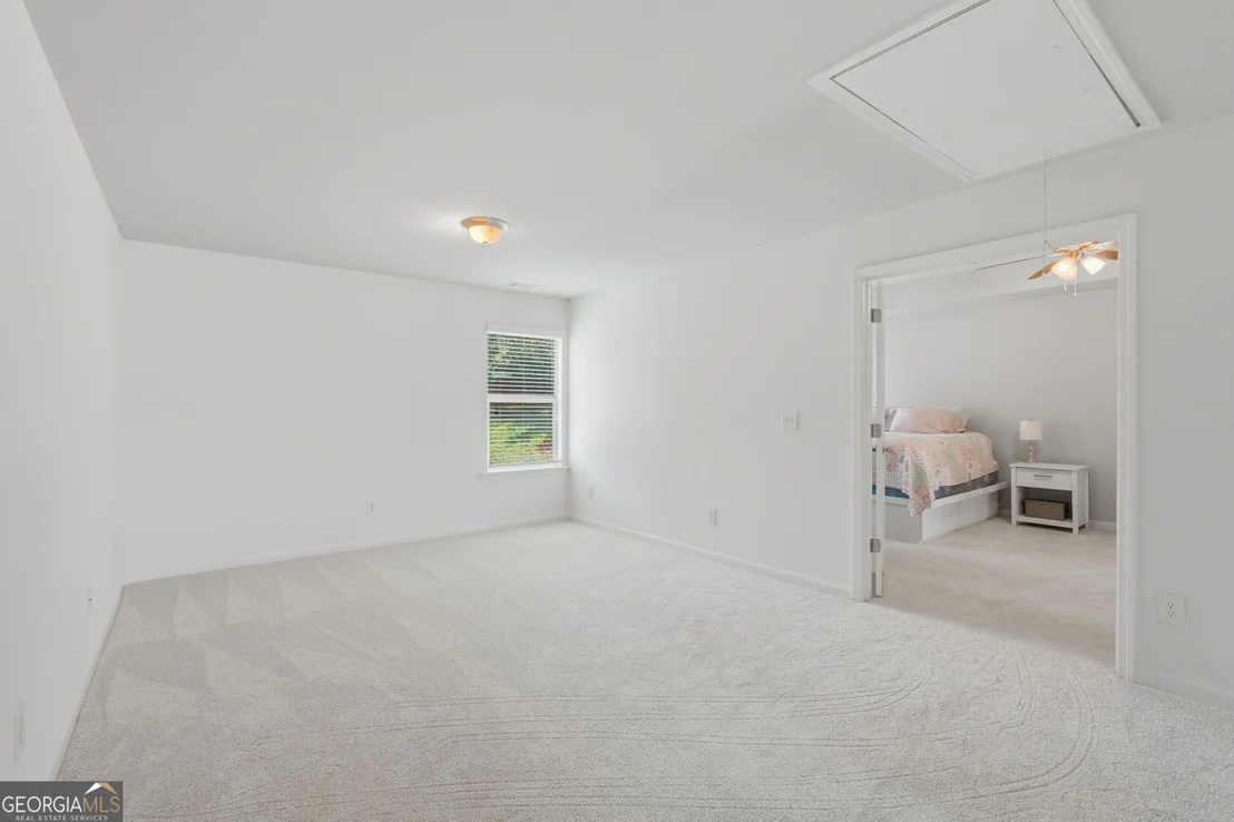Photo of 5565 Banner Boulevard