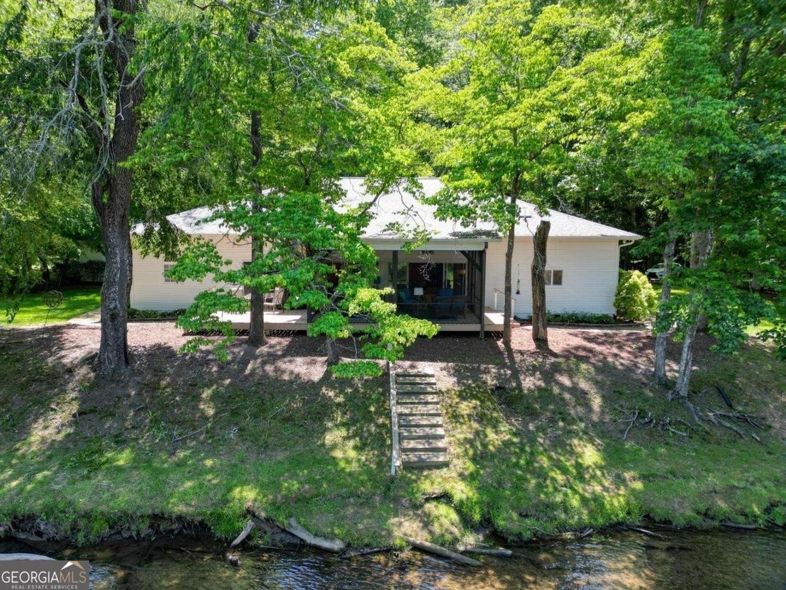 Photo of 198 Riverbend Drive