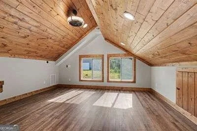 Photo of 60 Oak Forest Circle