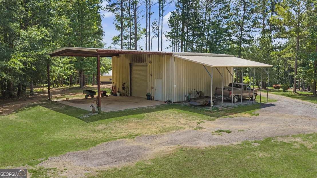Photo of 300 Brook Road