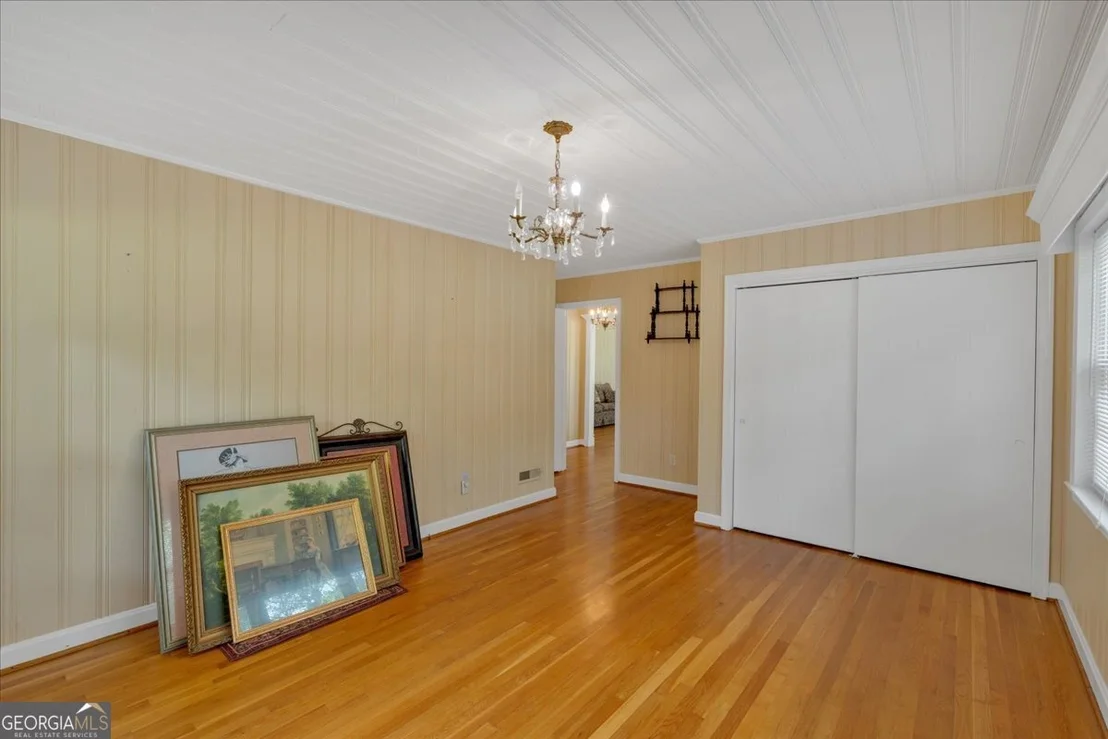 Photo of 107 Lakeview Drive