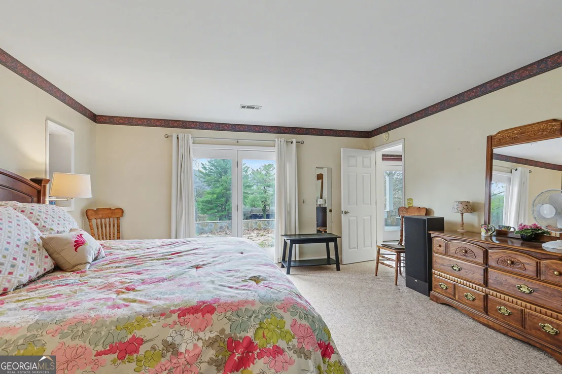 Photo of 70 Fairway Lane