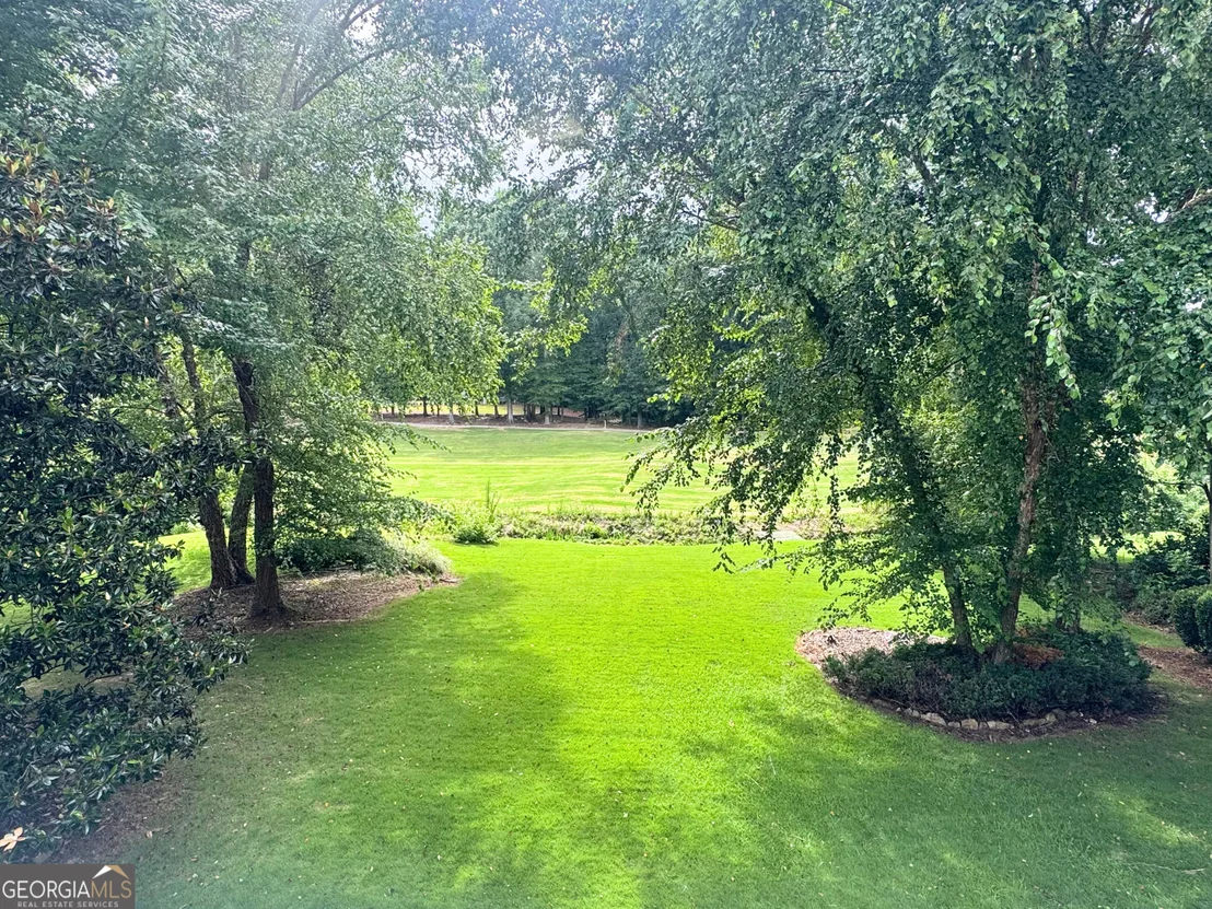 Photo of 817 Chalet Hills