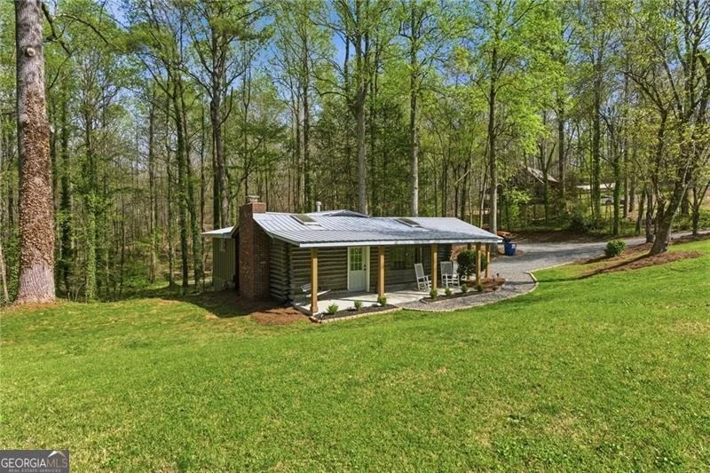 Photo of 181 Pinecone Lane