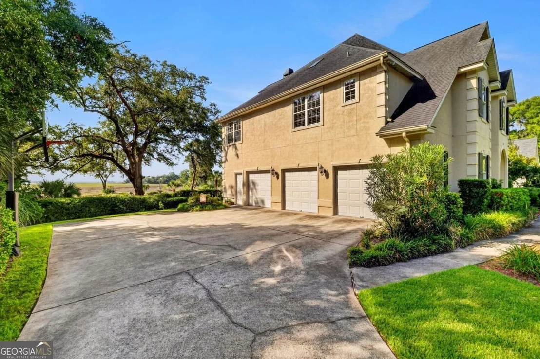 Photo of 237 Lyman Hall