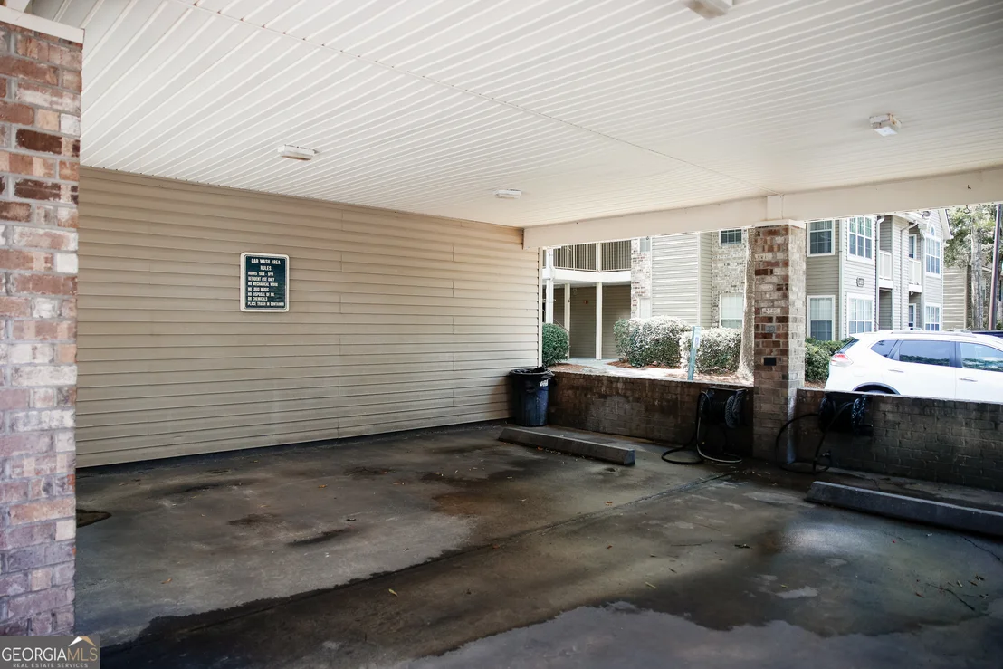 Photo of Unit 921 at 12300 Apache Avenue