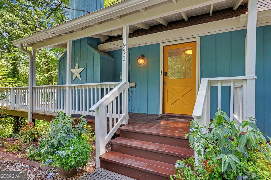 Photo of 931 Timber Bluff Drive
