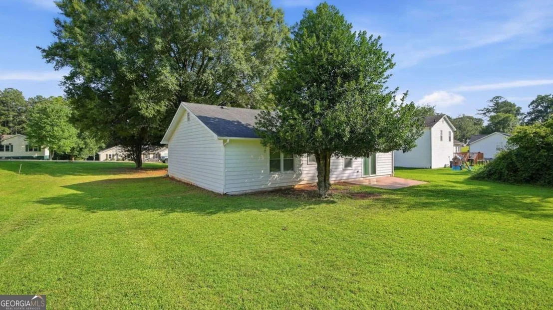 Photo of 248 Helen Drive NW