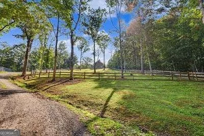 Photo of 60 Oak Forest Circle