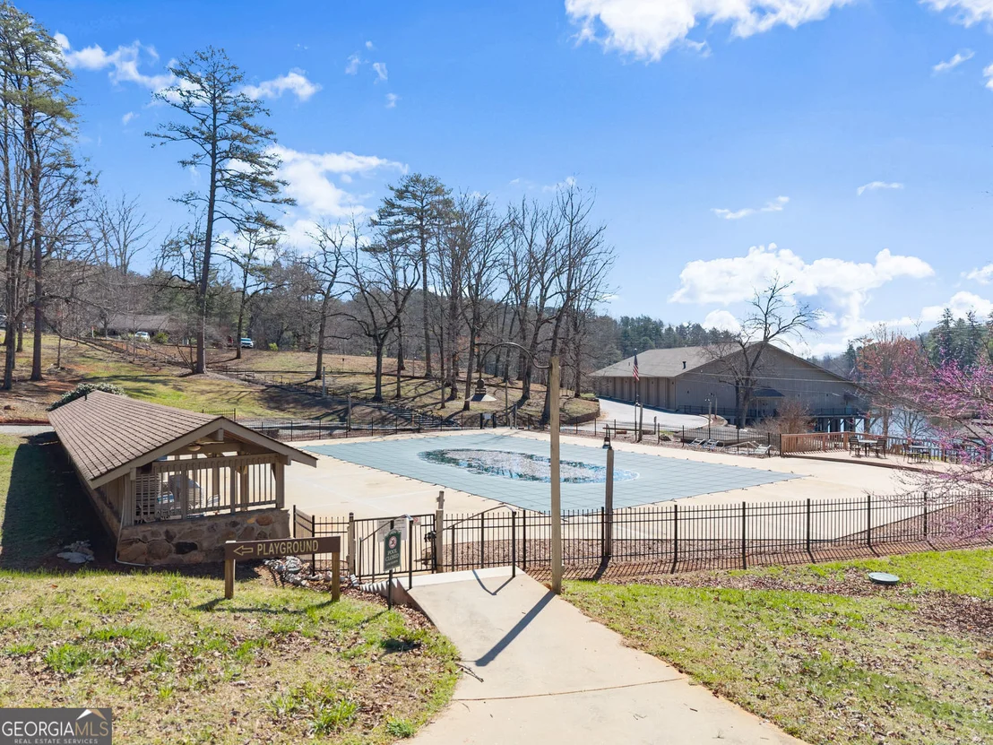 Photo of 650 Northwind