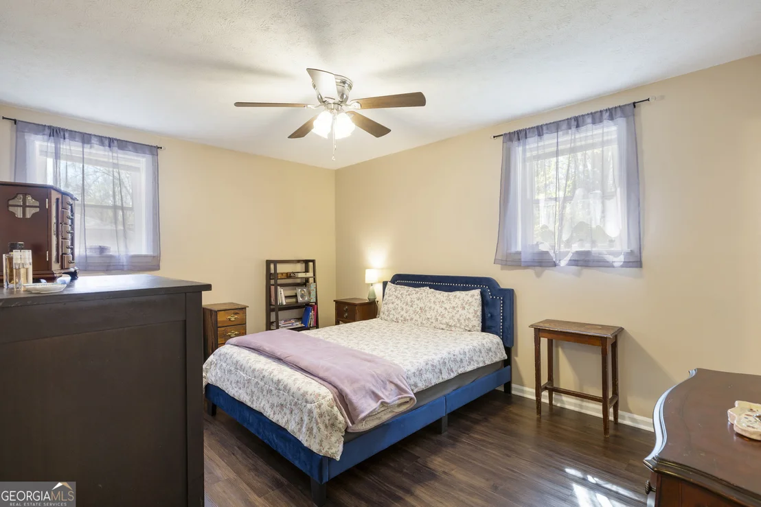 Photo of 122 Margo Trail SE