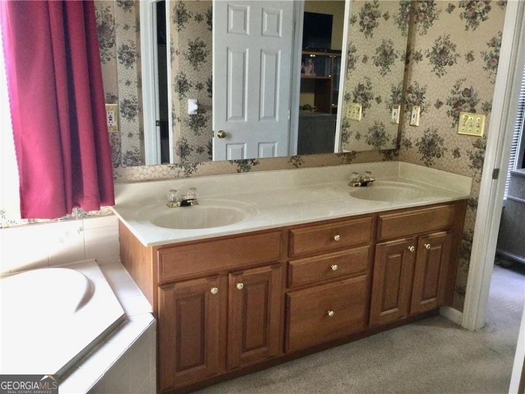 Photo of 6315 Robins Trace