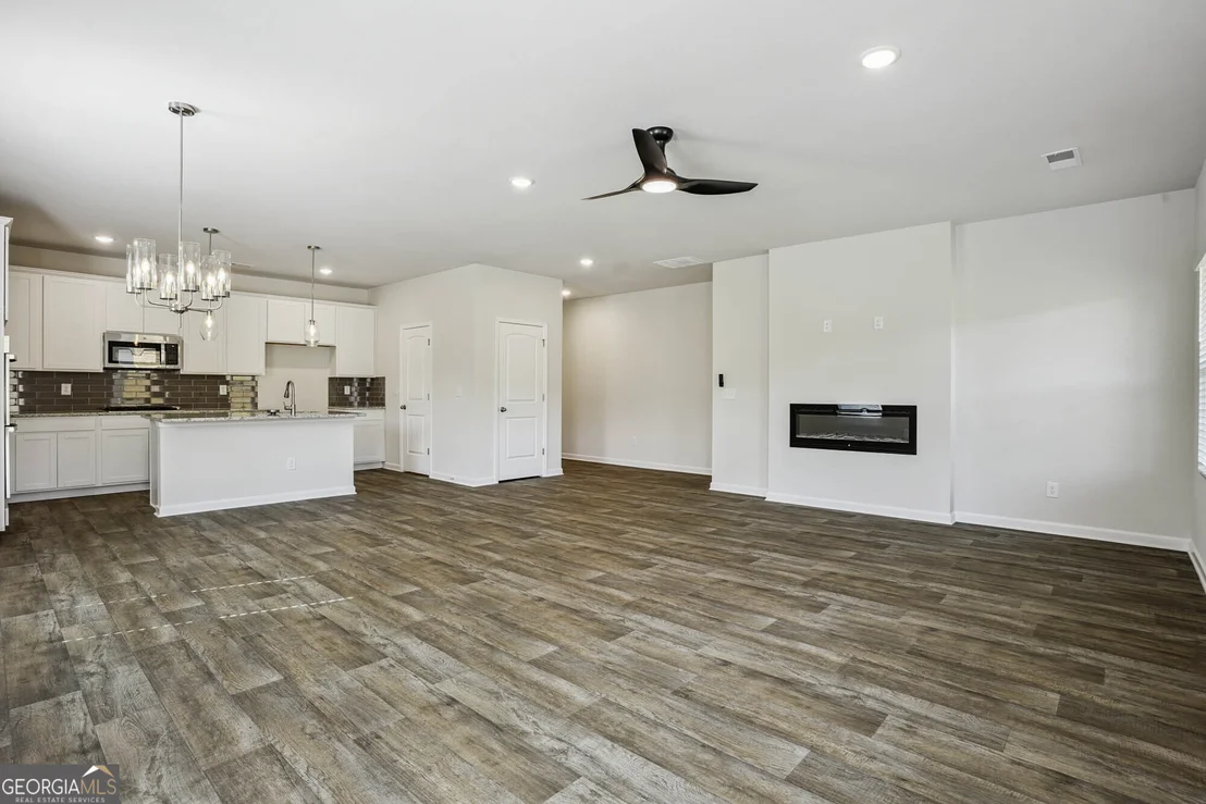 Photo of 425 Orwell Drive