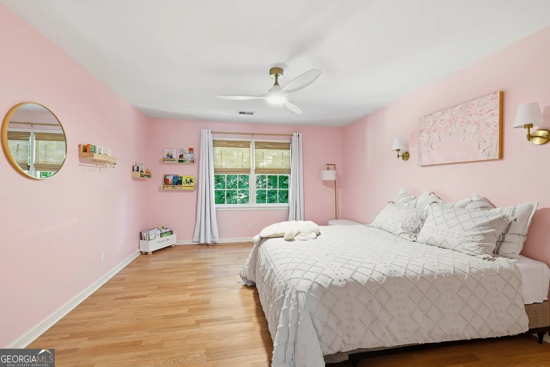 Photo of 579 Wesley Circle