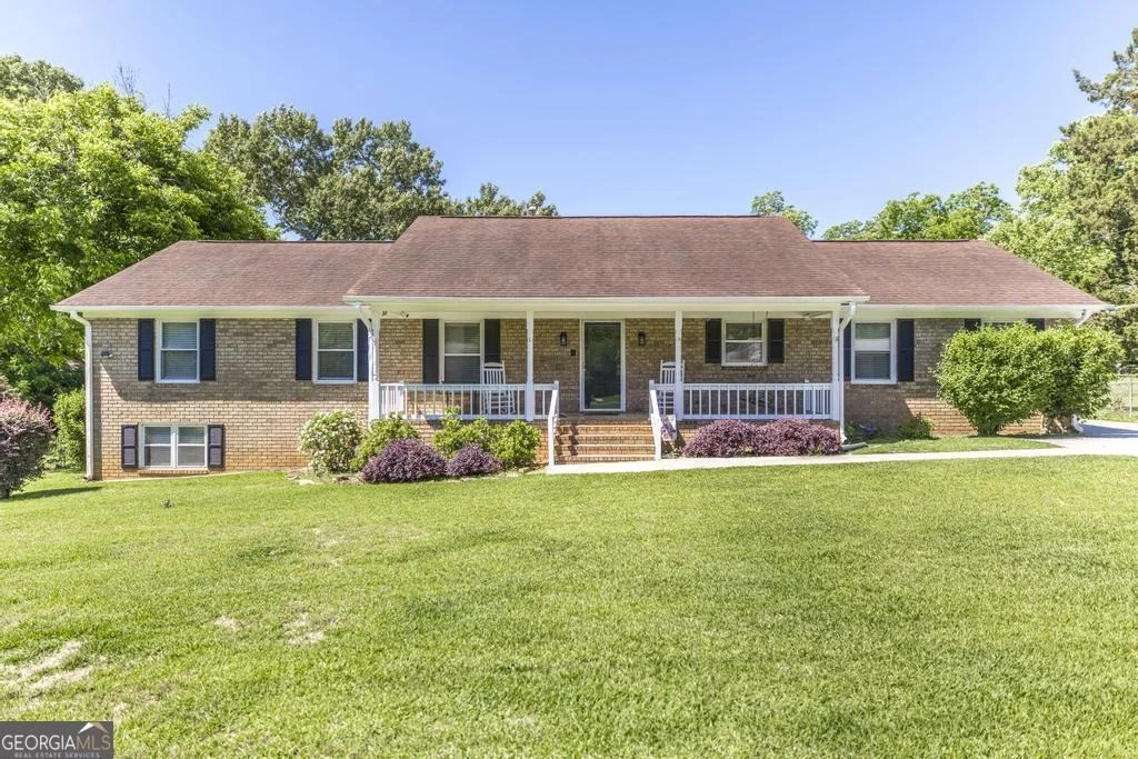 Photo of 3710 Sandy Circle