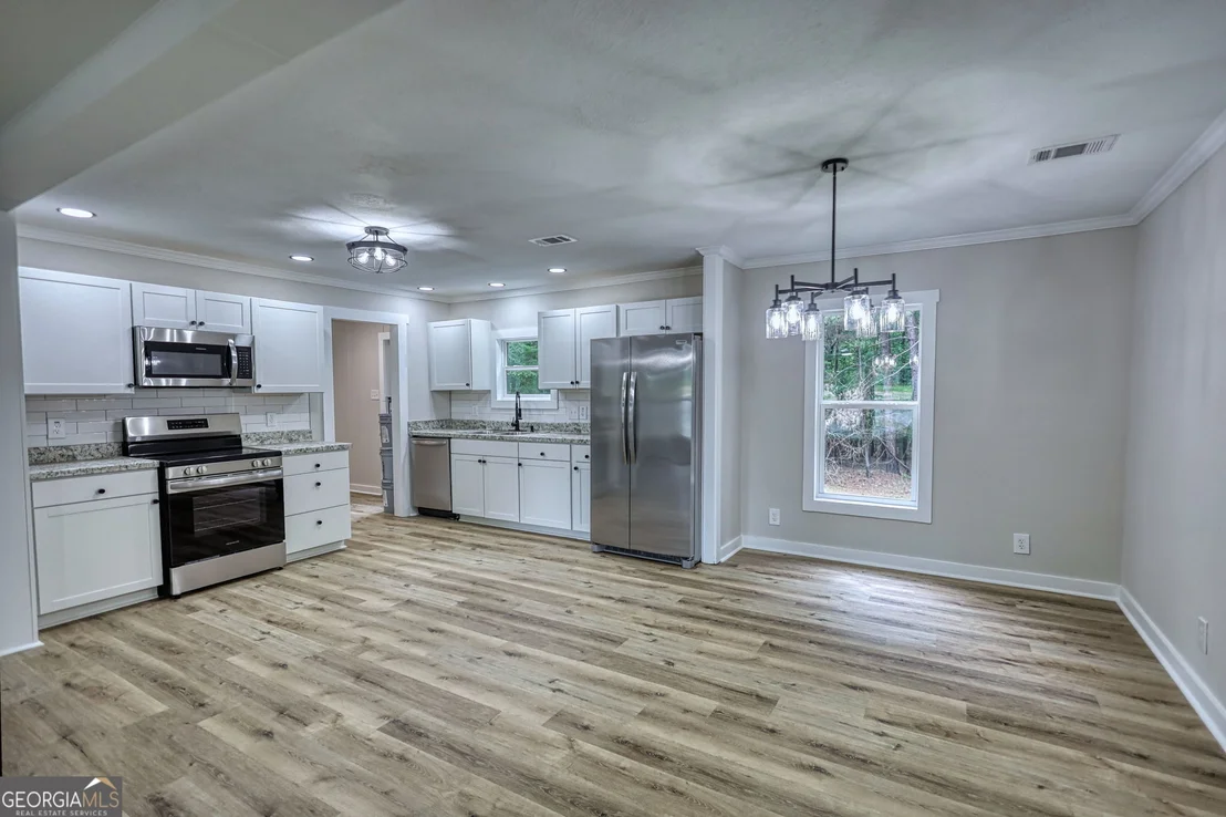 Photo of 2050 Swords Trail