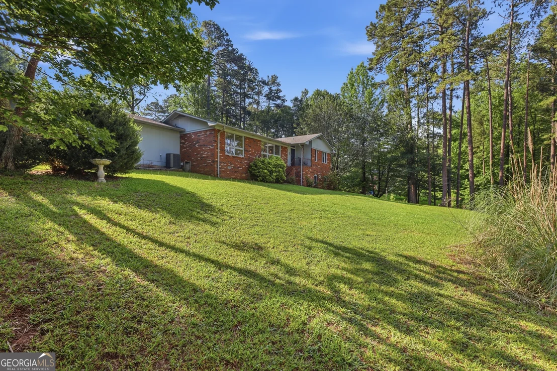 Photo of 33 Cherokee Hills Lane