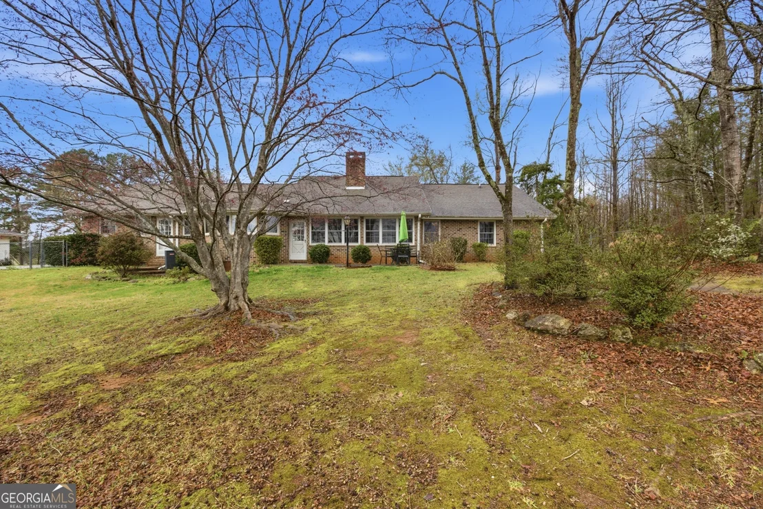 Photo of 304 Beaver Brook Drive