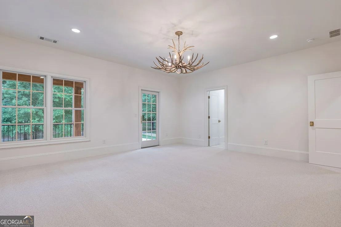 Photo of 1321A Garrett Road
