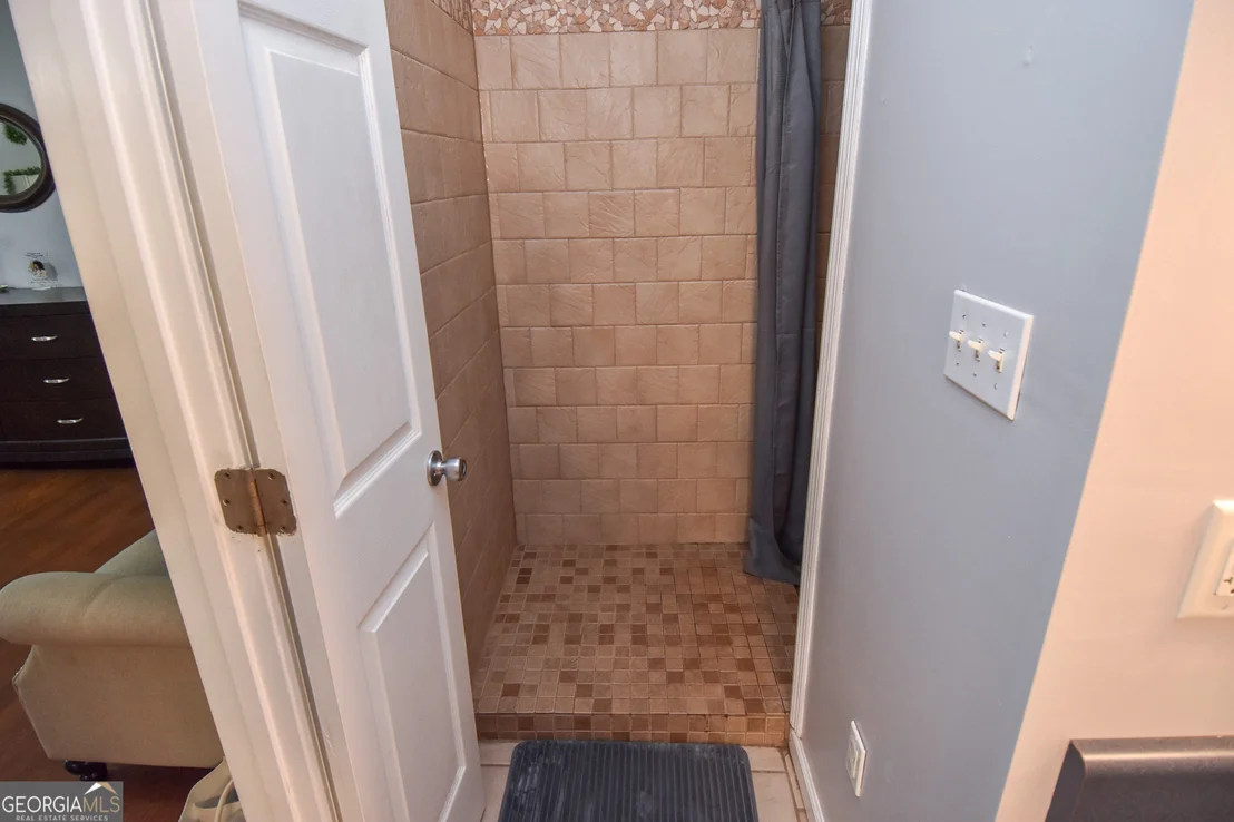 Photo of 1579 Van Buren Road