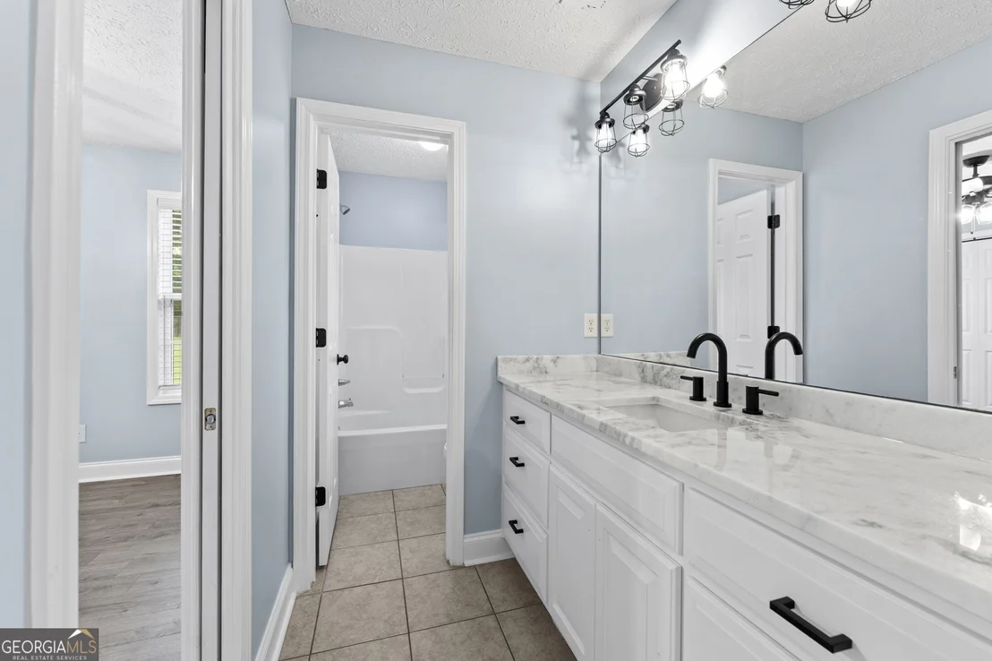 Photo of 133 Lanier Loop