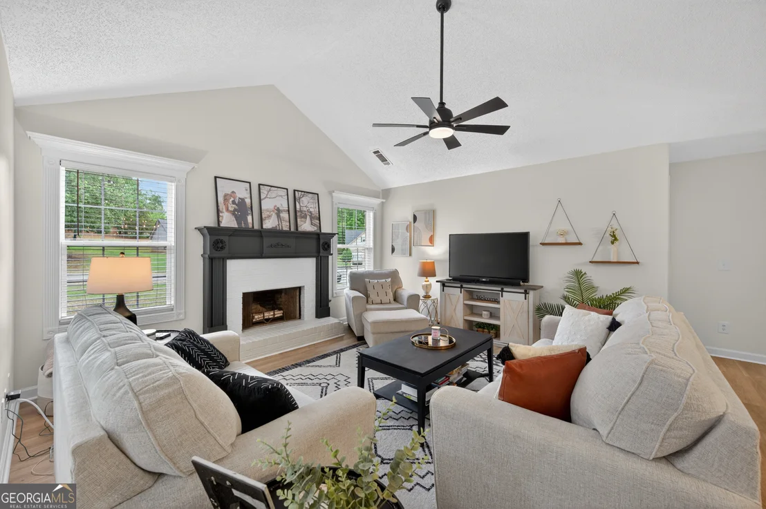 Photo of 2028 Lantern Drive
