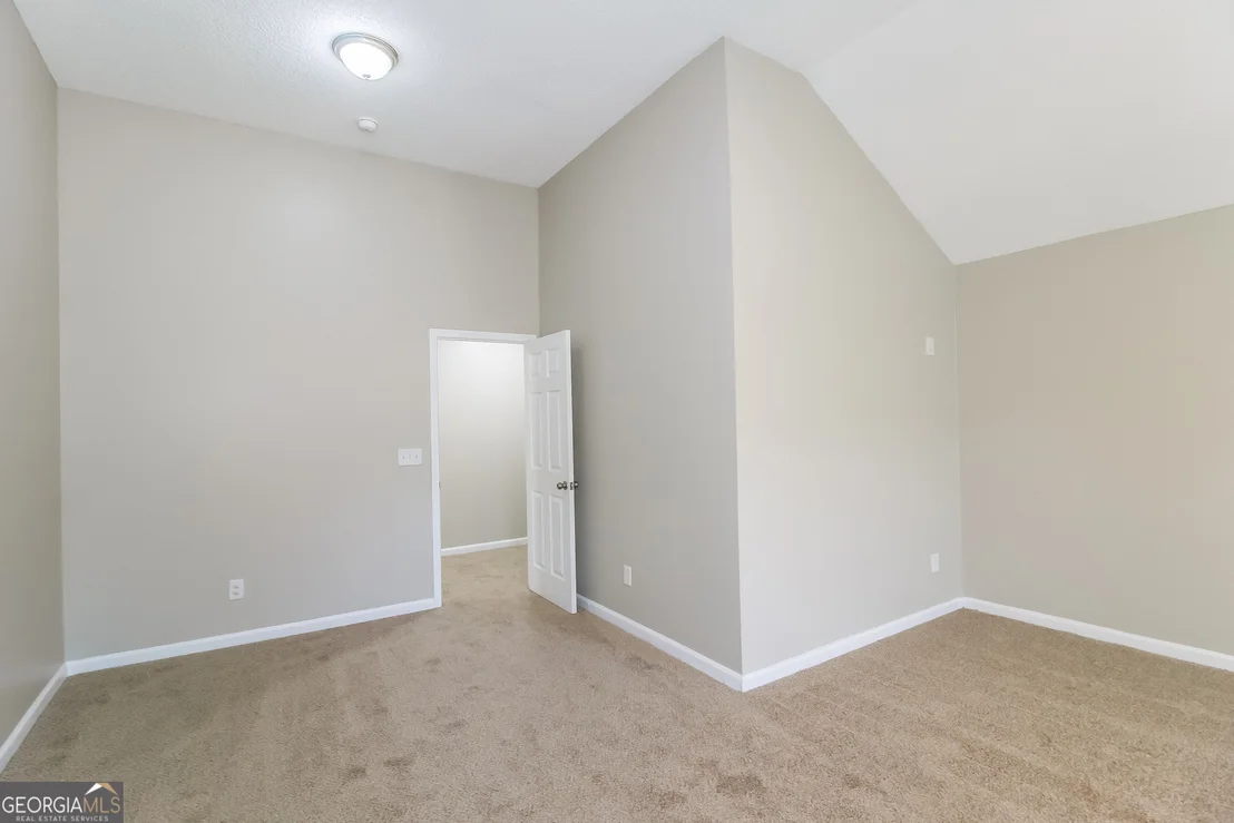Photo of 1897 Roble Drive