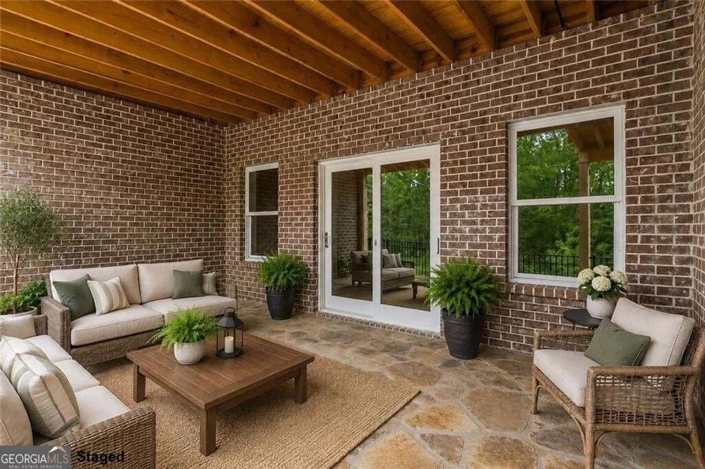 Photo of 5812 Swinging Gate Road