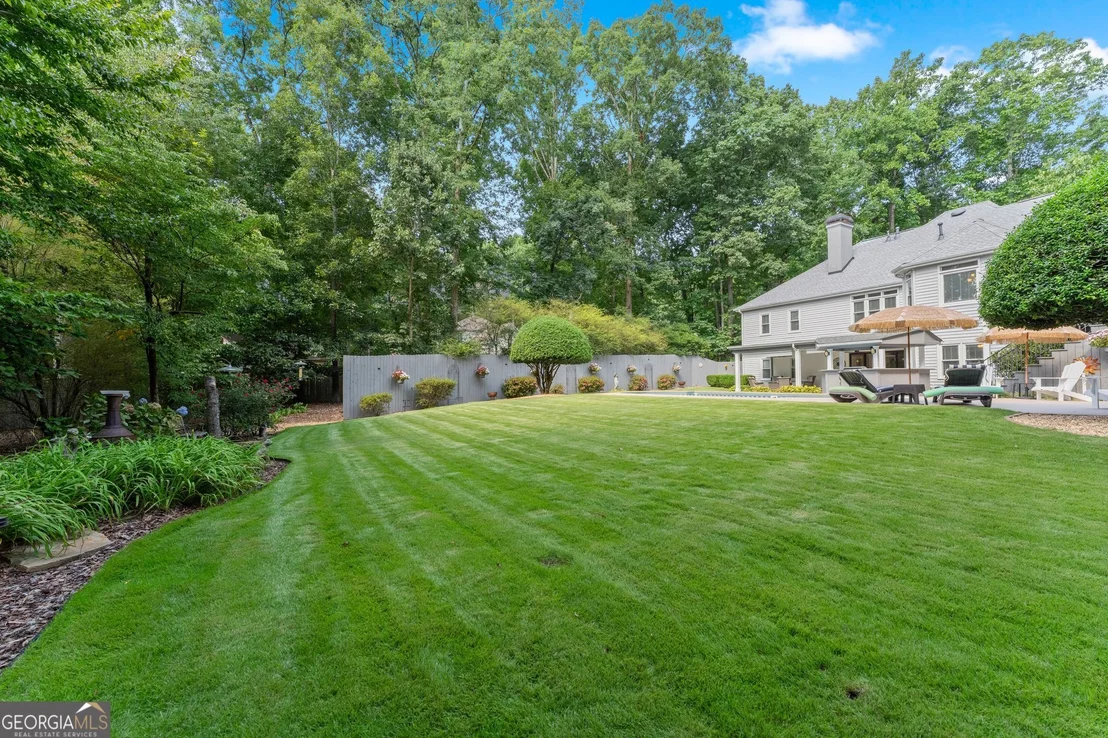 Photo of 5725 Ash Drive