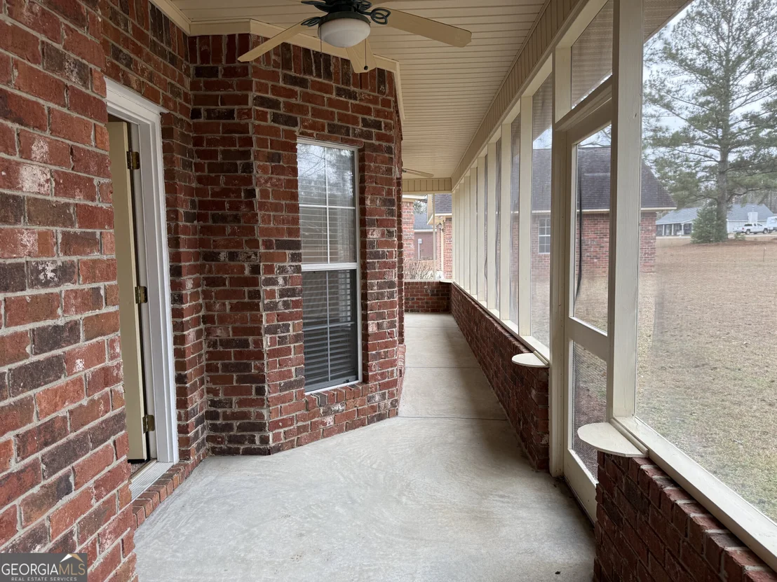 Photo of 102 Oak Circle