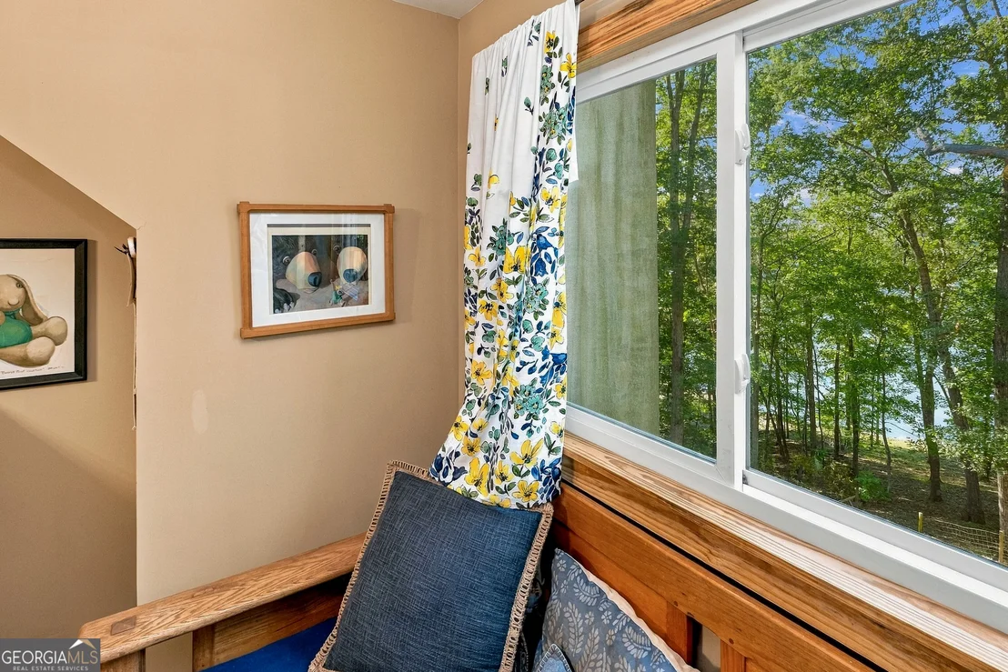 Photo of 3601 Lakeview Drive